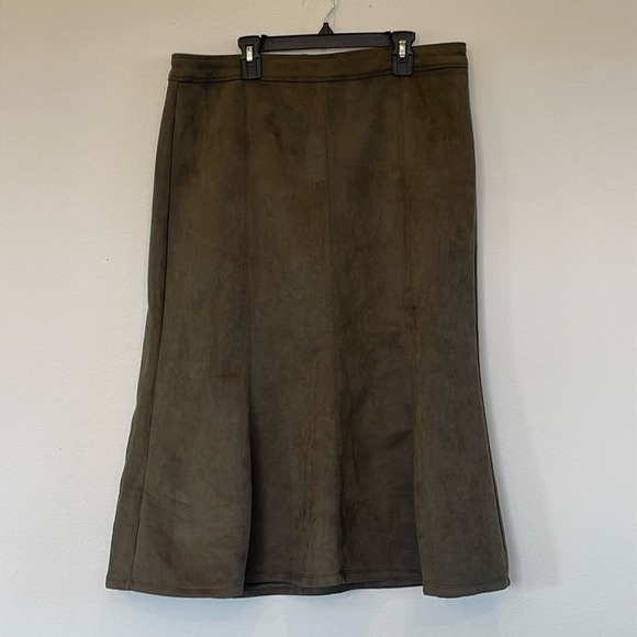 Elie Tahari Flare Faux Leather Skirt - Olive Green - Size 12 - - Picture 1 of 13